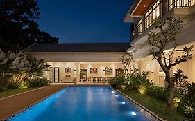 Bincarung House Bogor